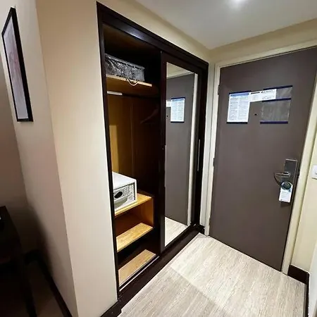Flat VI - Quarto Particular Dentro Do Hotel Wyndham Berrini Sao Paulo Exterior photo